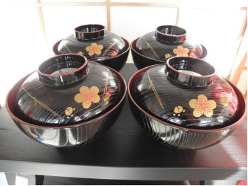 Japansk Suppe Skåle med låg (4 stk.)